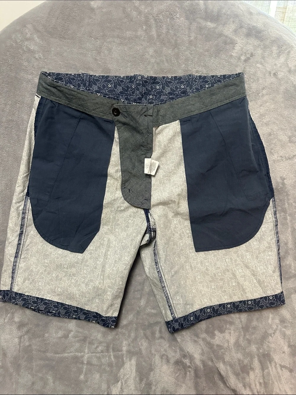 J. Crew Navy Floral Print Flat-Front Men’s Chino Shorts SOO3